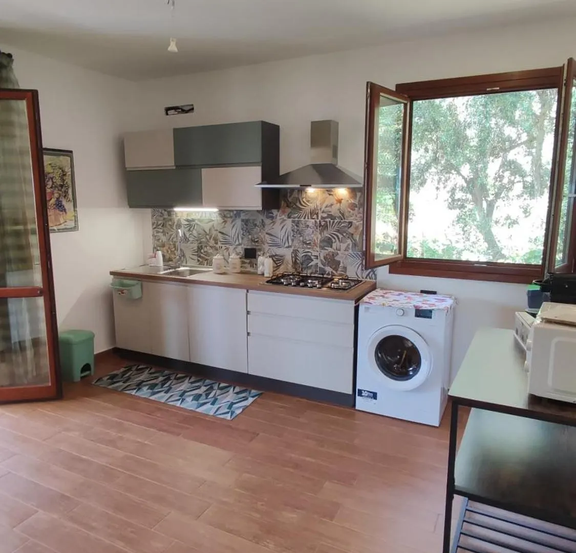 Casa Ohana 0*, Carini